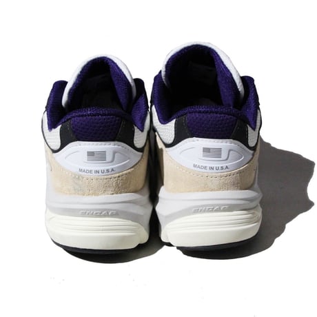 New Balance 990v6