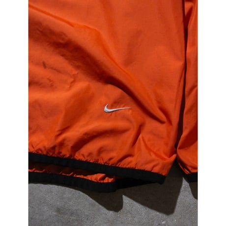 Nike 1/4 Zip Light Weight Pullover