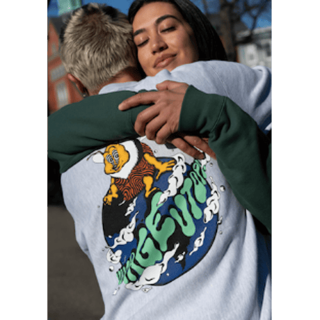 Voyage Utopia Bee Crewneck Sweatshirt