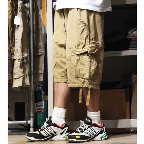 Easy Waist Cargo Shorts