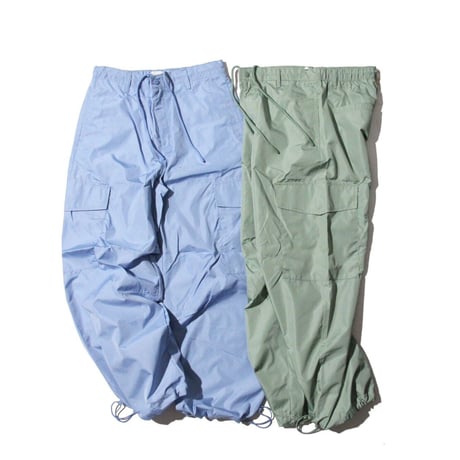 UO  Baggy Cargo Track Pants