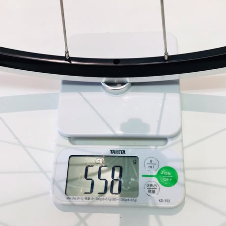 ADS S-22軽量クリンチャーブラック　ハブ・スポークシルバー仕様軽量（1,330g）自社計測時￥77,000
