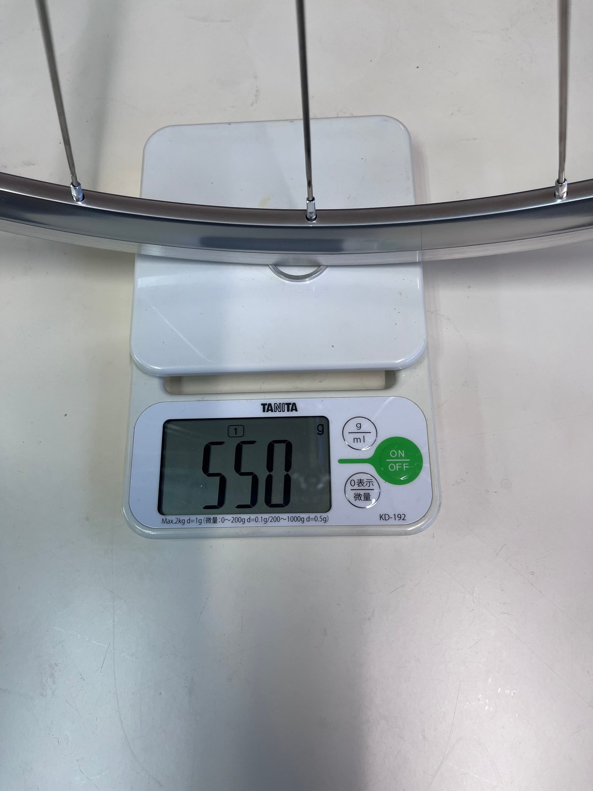 ADS S-22R軽量クリンチャーシルバーアルミホイール(1,304g)自社計測時