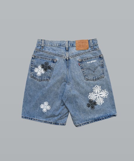 Blossom Cross Levi's 550 Used Remake Denim Short Pants W78 / LS142