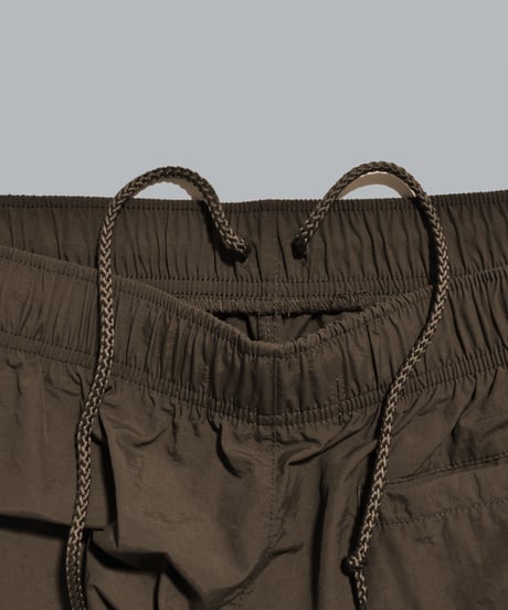 YSP Nylon Pants / Brown