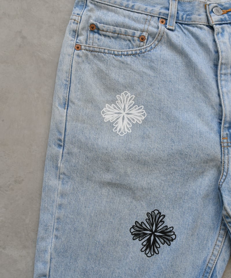 Blossom Cross Levi's 505 Used Remake Denim Shor Blossom Cross Levi's 505 Used Remake Denim Shor