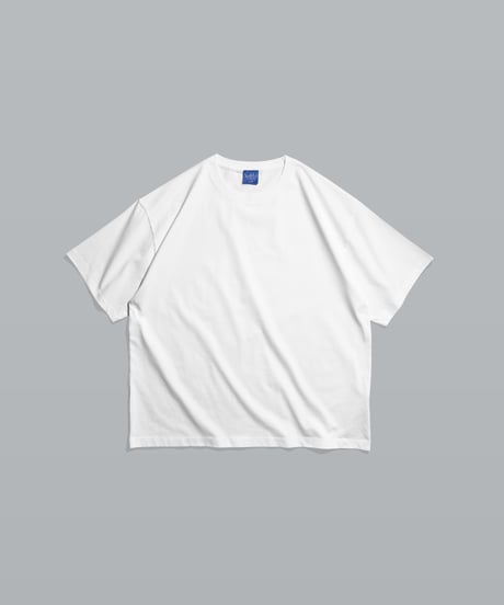 Essential Box Tee / White