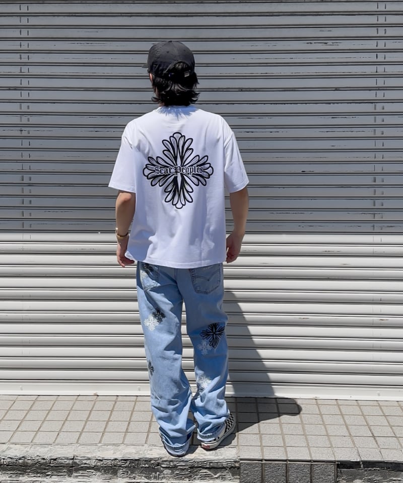 Blossom Cross Box Tee / White | Youthful Scar P