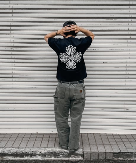 Blossom Cross Box Tee / Black