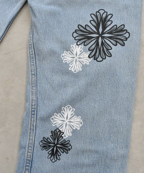 Blossom Cross Levi's 505 Used Remake Denim Pants W86 L81 / LS128