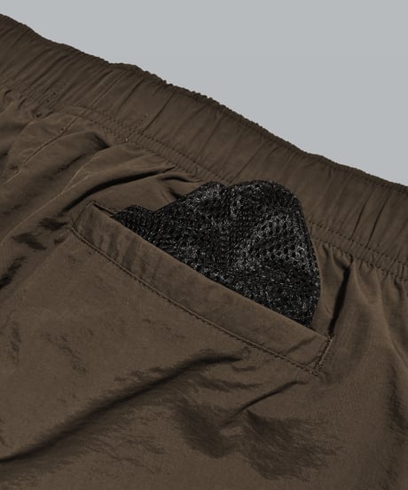 YSP Nylon Pants / Brown