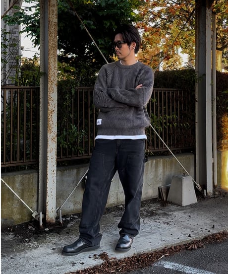 Basic Label Crew Neck Knit / Dark Grey