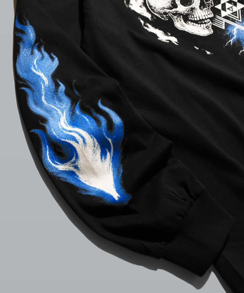 Skull Flame Long Sleeve Tee | Youthful Scar Peo
