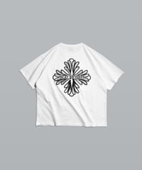 Blossom Cross Box Tee / White