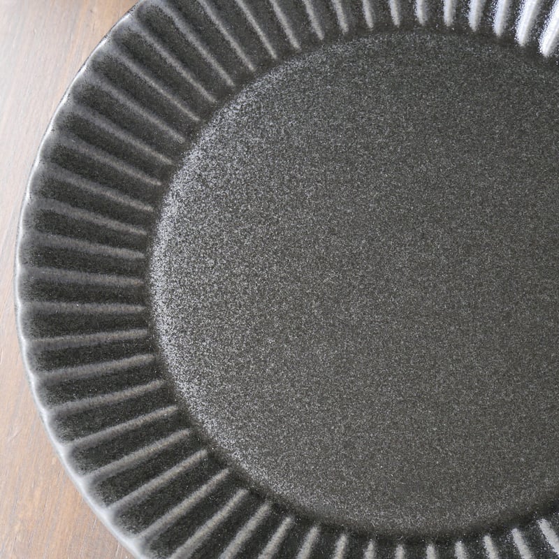 E. Couzon 白と金のストライプ皿 約30cm E. Couzon 白と金のストライプ皿 約30cm