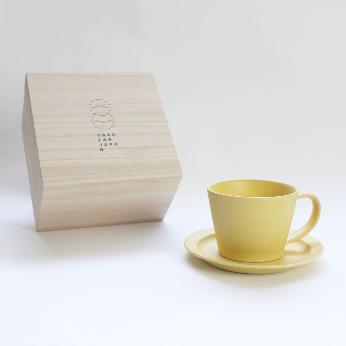 Sara Coffee Cup & Saucer 木箱入り（帯巻き包装） | SAKUZAN