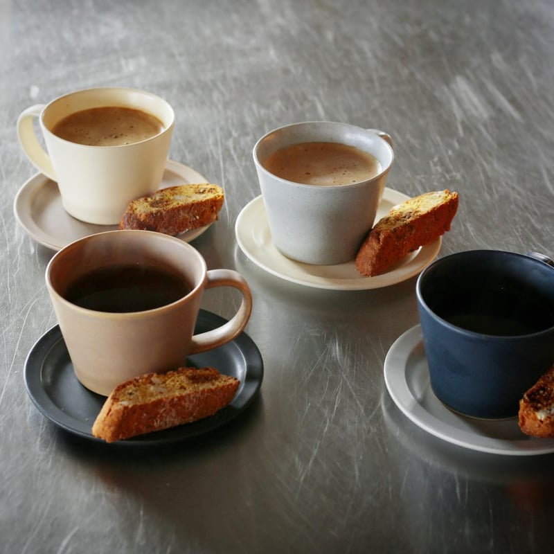 Sara Coffee Cup & Saucer ペア 木箱入り（帯巻き包装） | SAK