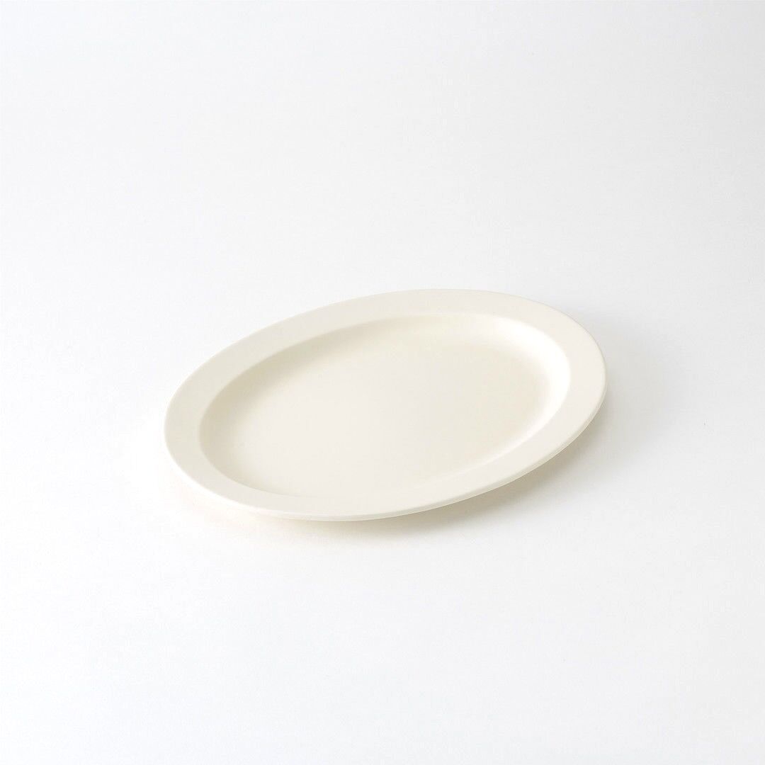 Sara Oval L (楕円皿) | SAKUZAN 公式オンラインストア Sara Oval L (楕円皿) | SAKUZAN 公式オンラインストア