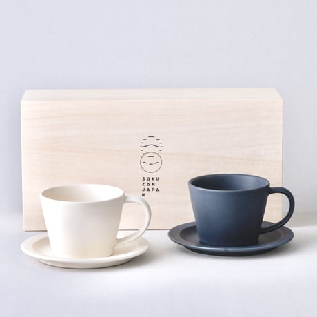 Sara　Coffee Cup & Saucer  ペア  木箱入り（帯巻き包装）