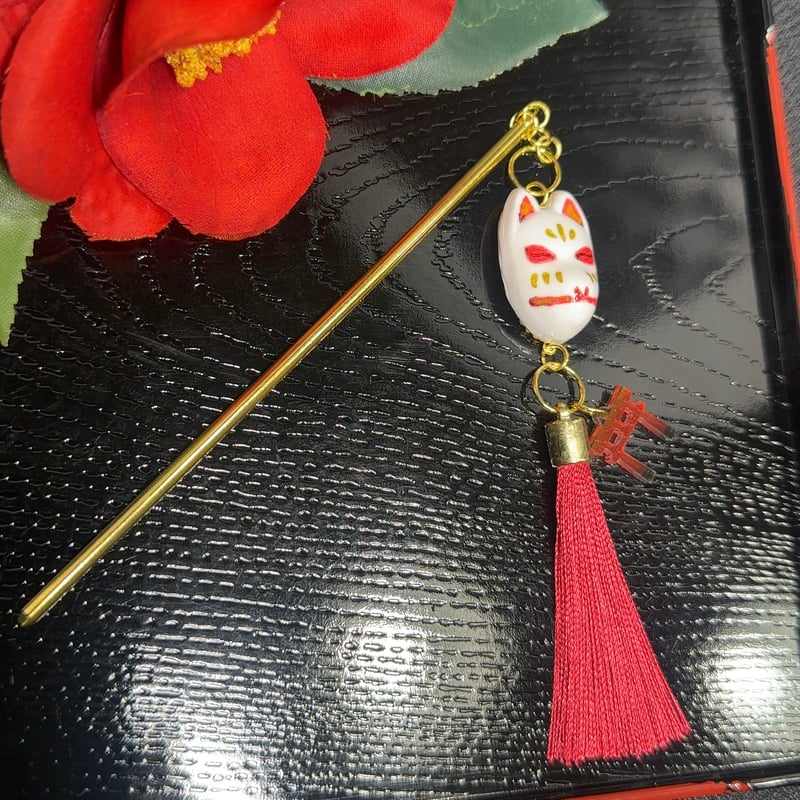 ミニ鳥居付き‼️キツネかんざし 狐面 手描き 軽量樹脂粘土 お祭り
