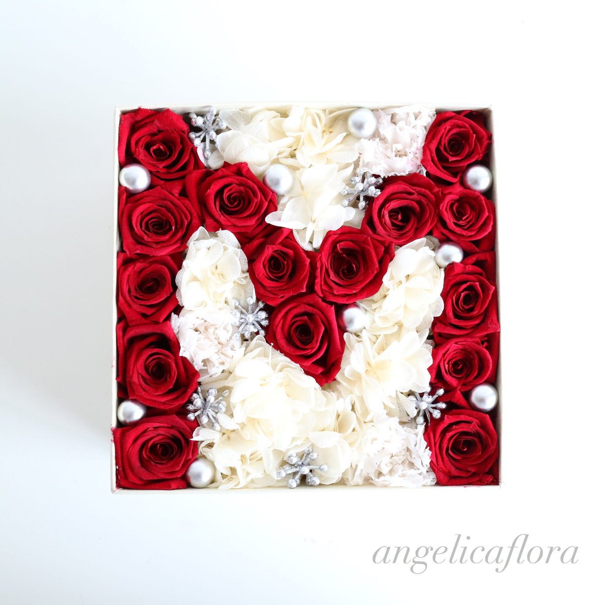 angelica for you イニシャルフラワー(小)／プリザーブドフラワー