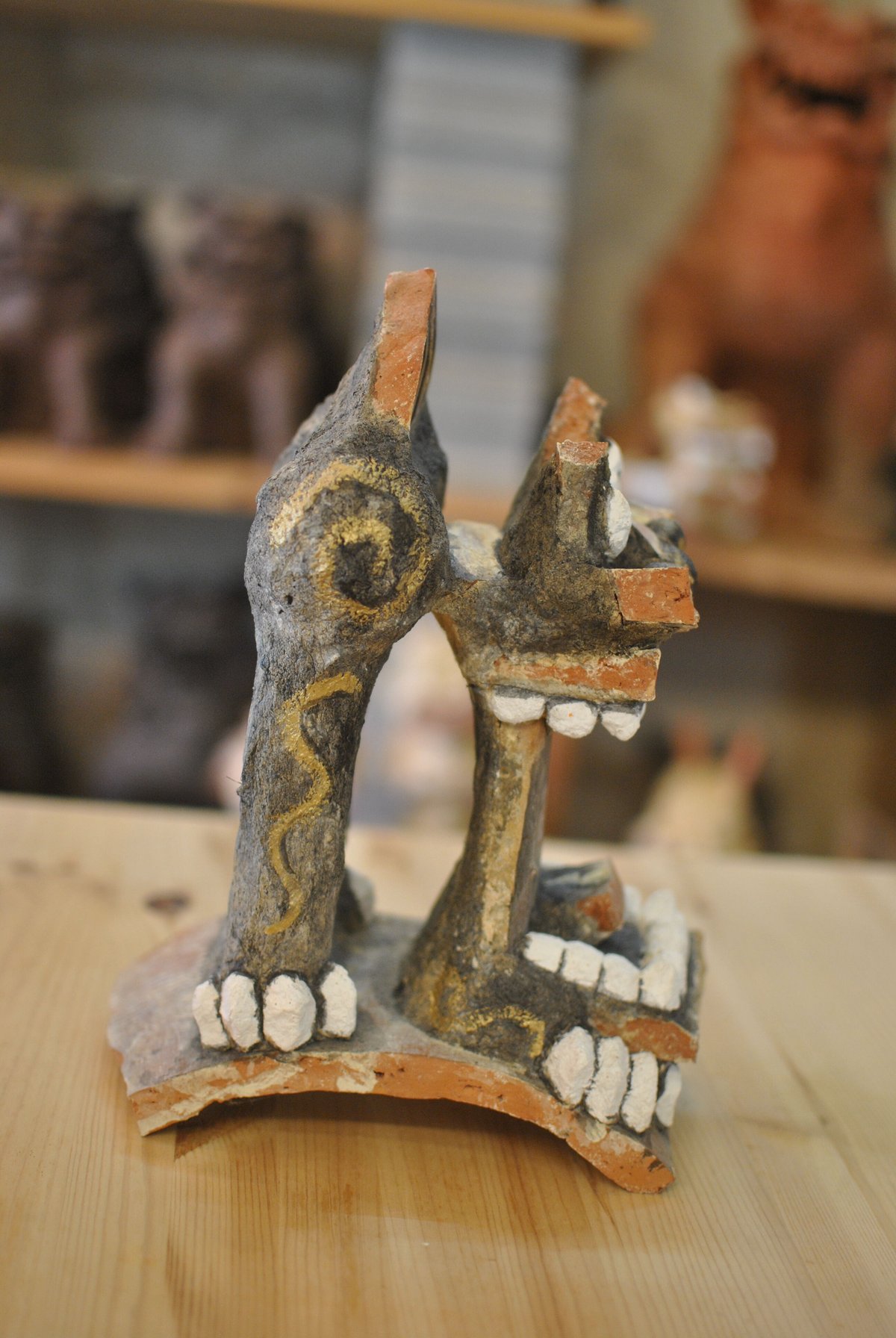 漆喰シーサー 一匹タイプ | シーサー ぎゃらりーゆしびん