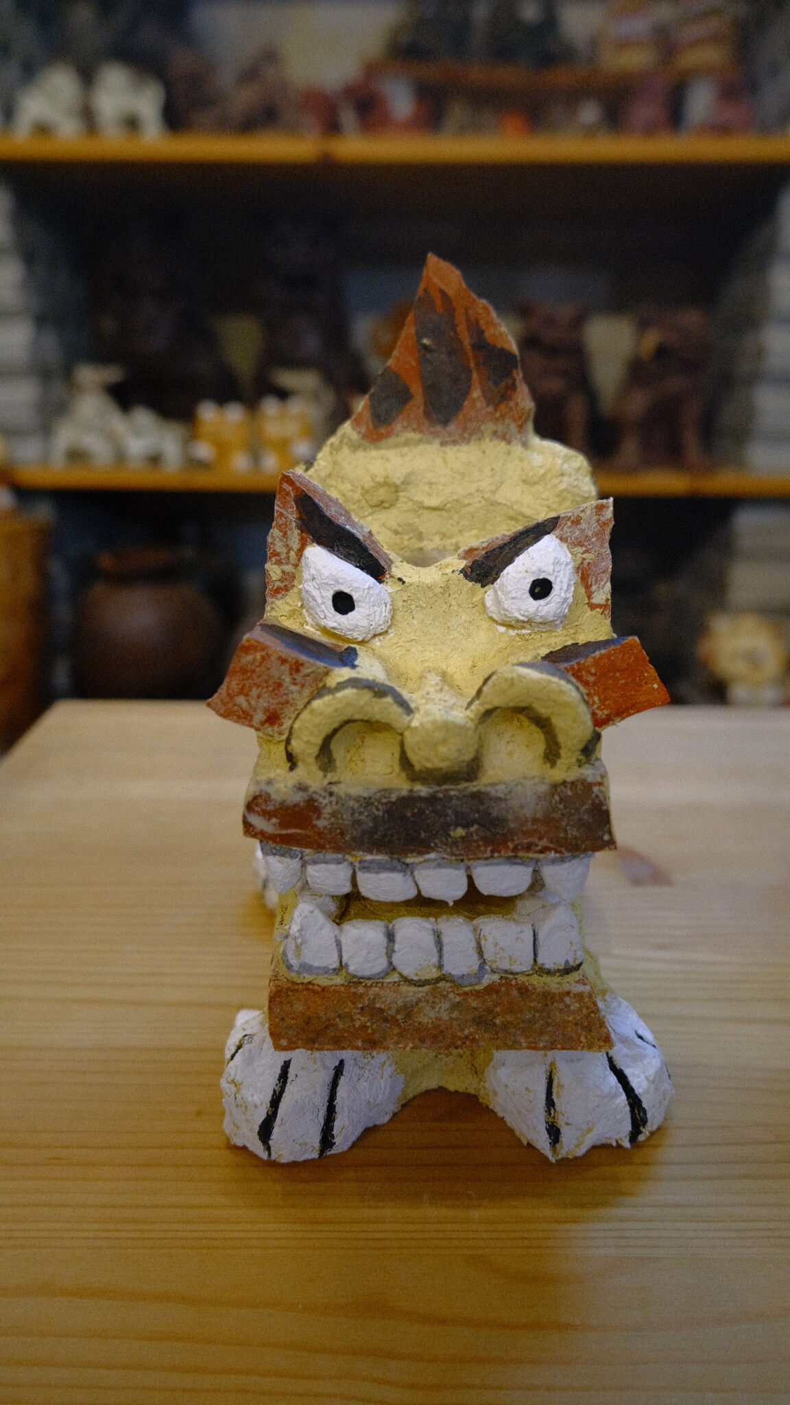 岸本ウラチ　シーサー　ぽーたま　琉球漆喰 岸本ウラチ シーサー ぽーたま 琉球漆喰 Amazon.co.jp: 琉球漆喰