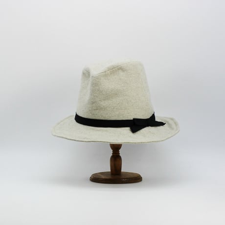Asymmetry kersey hat