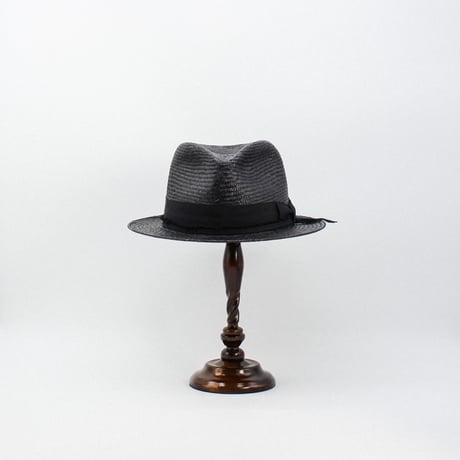Short brim panama