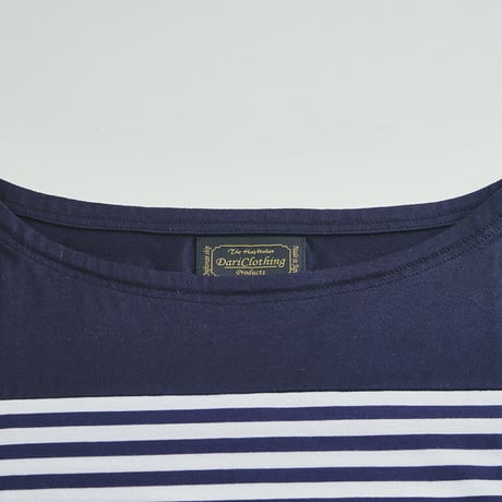Long sleeve border T-shirt