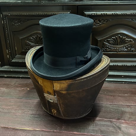 MYS silk hat