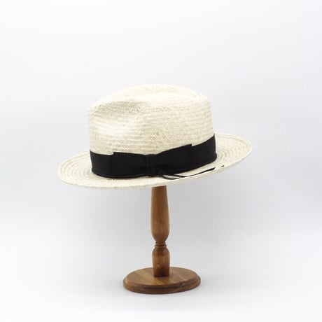 Raffia teardrop
