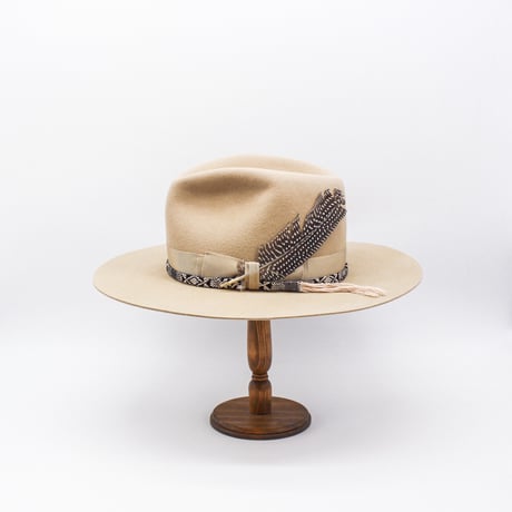 American weight rabbit hat