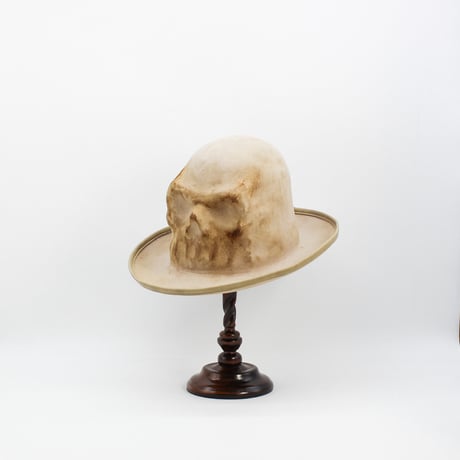 Leather piping skull hat