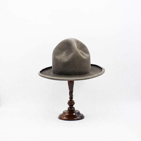Malcolm hat
