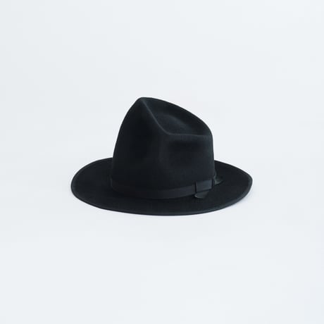 Long brim distortion
