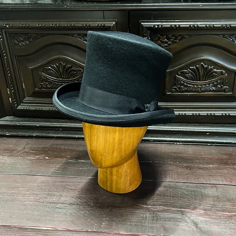 MYS silk hat
