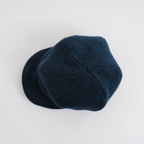 Tweed  screw cas