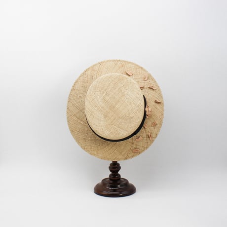 Rose boater