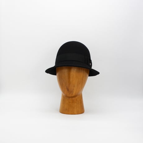 Dwarf shirt cloche
