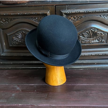High crown silk Derby