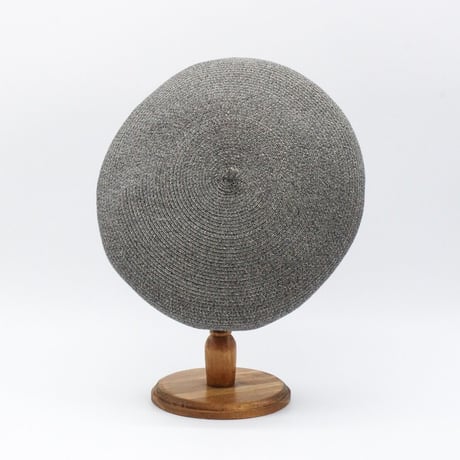Paper braid point beret