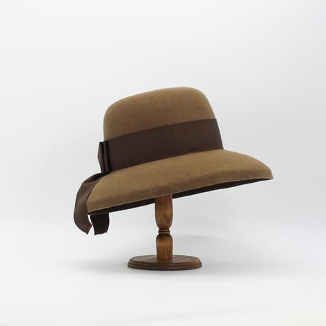 Felt Casablanca