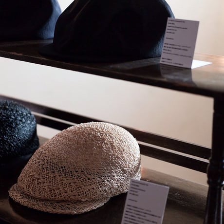 Abaca ascot hunting