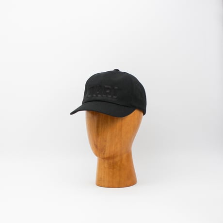 DARI Embroidery Chino cap