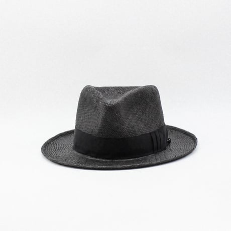 Bao triangle drop shark gill hat