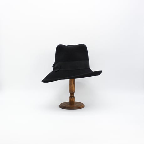 Asymmetry sailor brim hat