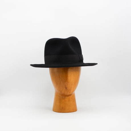 Triangles drop shark gill hat