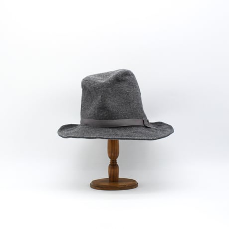 Asymmetry kersey hat