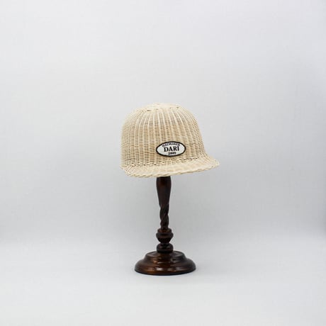 Rattan wappen cap